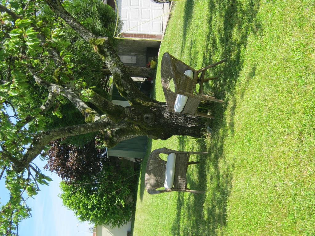 Grand Appartement Dans Villa Avec Parking Quartier Residentiel Joigny Quarto foto